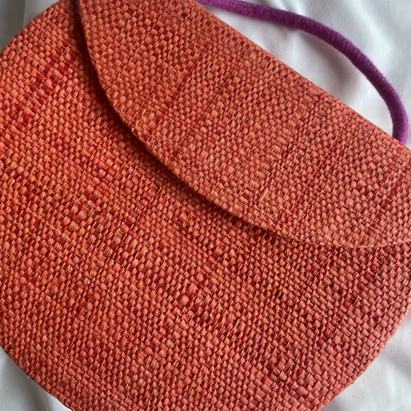 Handmade natural fibers bag from the Amazon rainforest - Picture 5 of 6